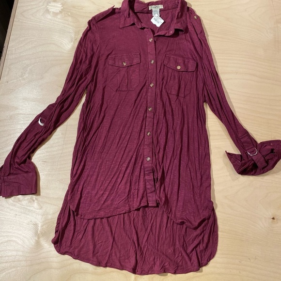 Love Potion Blouse Hi/Lo Hem Size Large (JM) - Picture 5 of 12